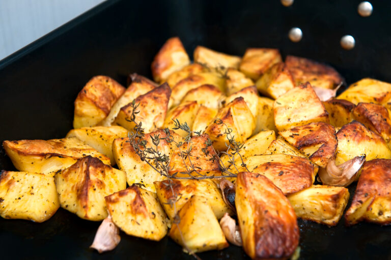 Airfryer Bratkartoffeln ohne Pfanne – mit Zwiebeln